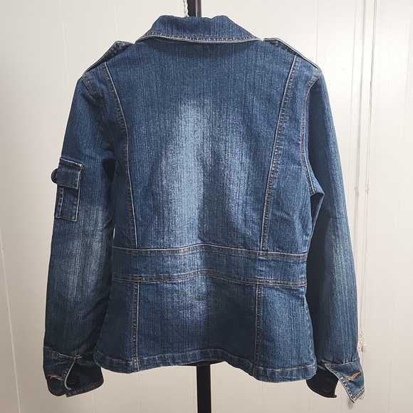 Gorgeous Mossimo Denim Jacket - Picture 2 of 4